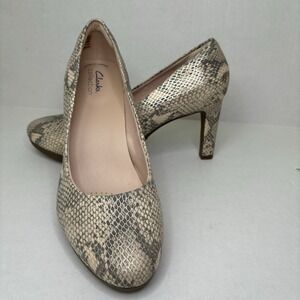 Clarks Pump Heels 10 Ambyr Joy Beige Snakeskin Metallic Platform 80s Leather Tan